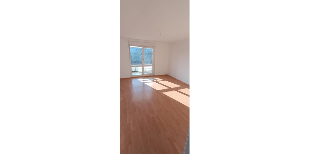 Dachgeschoßwohnung Nottertal-Heilinger Höhen Heilinger Höhen - 4 Zimmer, 117 m&sup2;, 580&euro; | Angebot:24512425