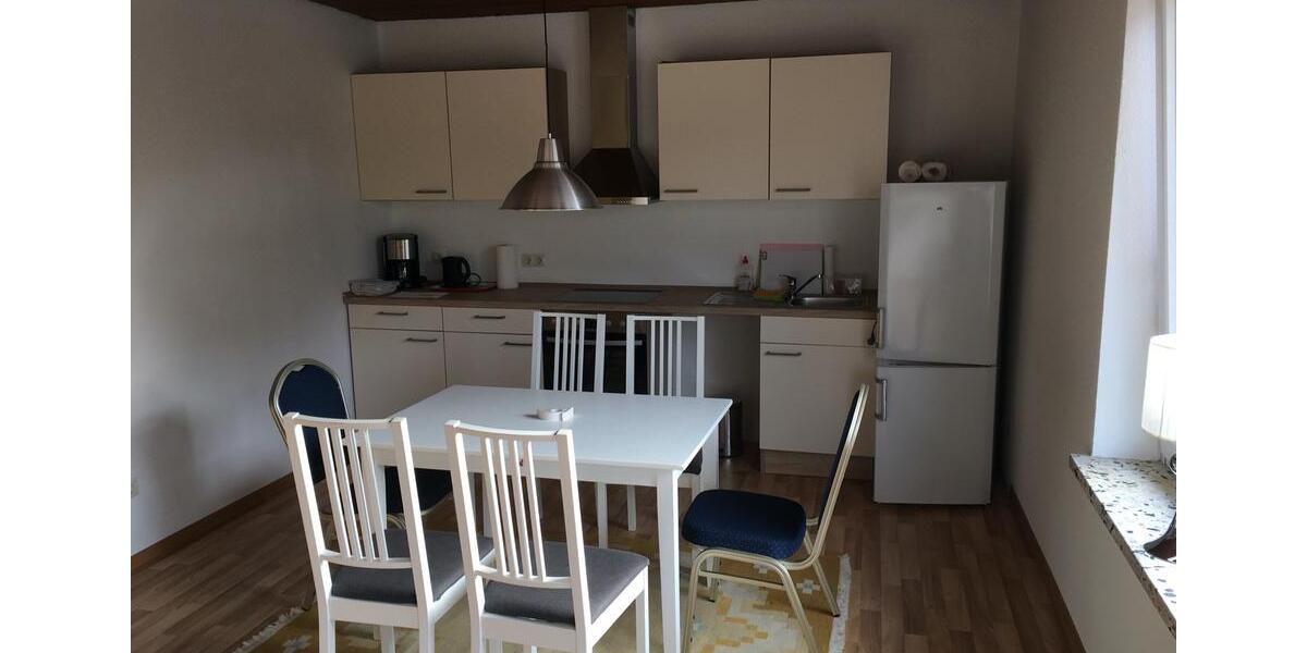 Große und helle Monteurzimmer Wohnung. 5 Plätze frei ab 08.12.25 5 zimmer