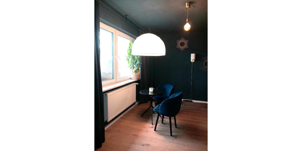 Helles WG-Zimmer mit Kamin, gute Anbindung 1 zimmer