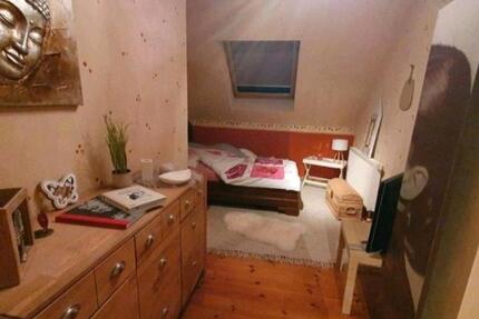 Wohnen auf Zeit Bedburg - 1 Zimmer, 100 m&sup2;, 100&euro; | Angebot:24160292