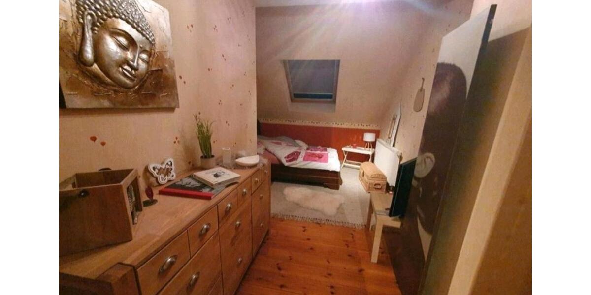 Wohnen auf Zeit Bedburg - 1 Zimmer, 100 m&sup2;, 100&euro; | Angebot:24160292
