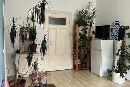 Wohnen auf Zeit Bonn Tannenbusch - 4 Zimmer, 80 m&sup2;, 570&euro; | Angebot:26517762