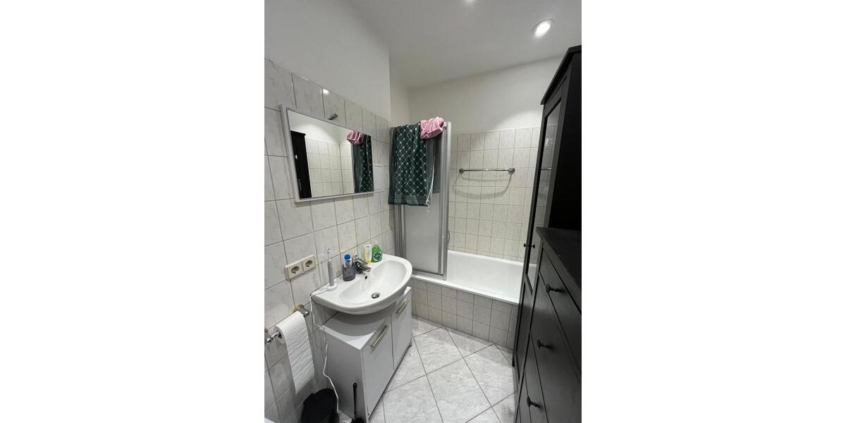 Etagenwohnung Zwickau Zwickau-Nord - 1 Zimmer, 35 m&sup2;, 280&euro; | Angebot:26215163