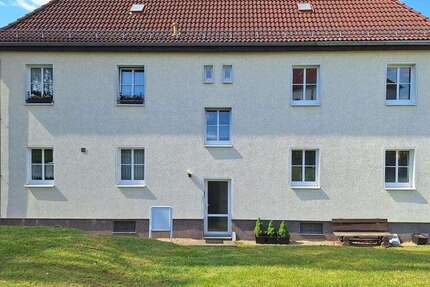 Wohnung Werdau - 1 Zimmer, 28 m&sup2;, 180&euro; | Angebot:27648493