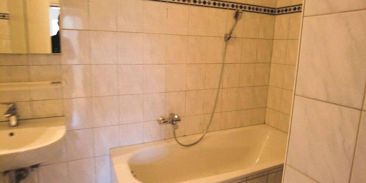 Etagenwohnung Dissen Dissen - 5 Zimmer, 133 m&sup2;, 1.490&euro; | Angebot:26837591