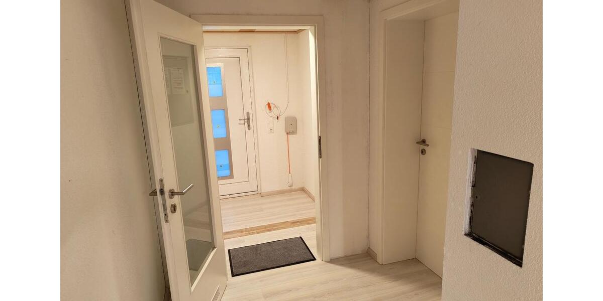 Erdgeschoßwohnung Geislingen - 2.5 Zimmer, 87 m&sup2;, 850&euro; | Angebot:26415051