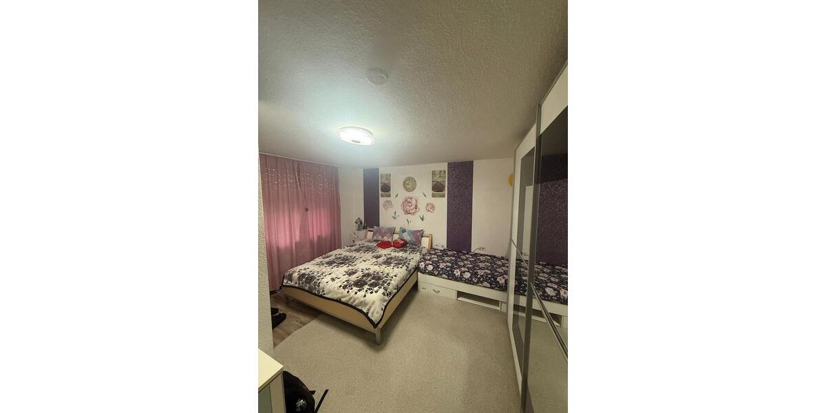 Etagenwohnung Siegen Kaan-Marienborn - 5 Zimmer, 109 m&sup2;, 980&euro; | Angebot:25022941