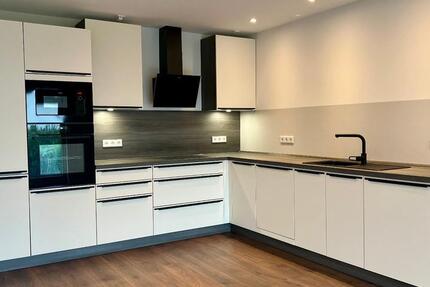 Wohnung Elmshorn - 3 Zimmer, 90 m&sup2;, 1.490&euro; | Angebot:27631612