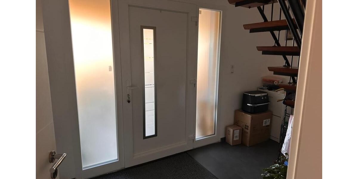 Bungalow Westoverledingen - 4 Zimmer, 170 m&sup2;, 1.350&euro; | Angebot:24401851