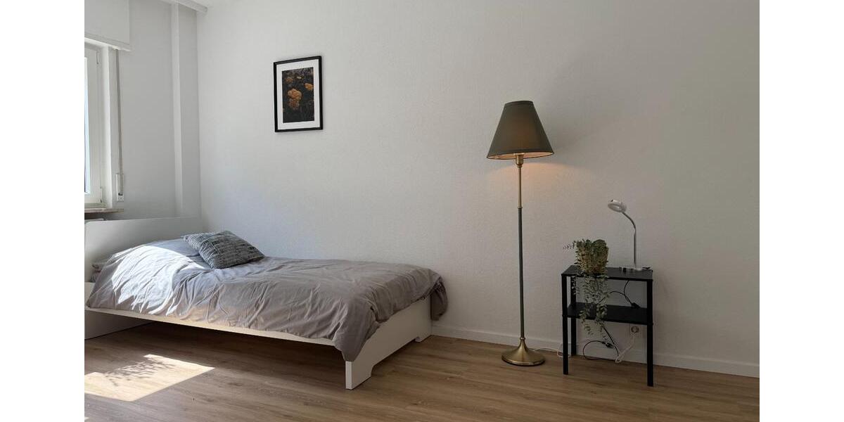 Wohnen auf Zeit Dossenheim - 3 Zimmer, 20&euro; | Angebot:22363361