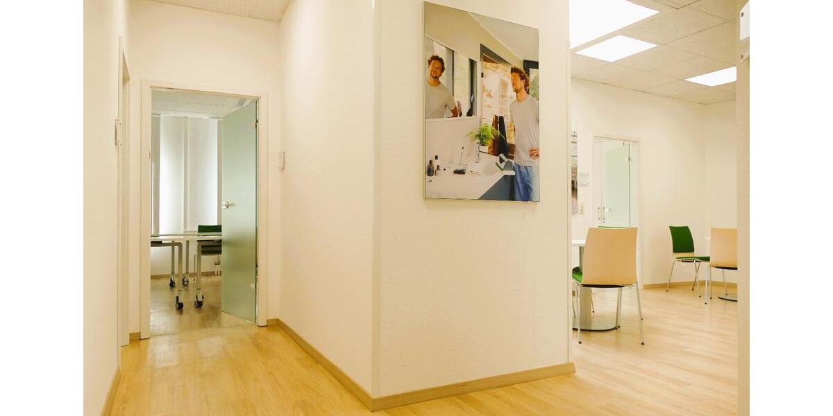 Etagenwohnung Gera - 4 Zimmer, 137 m&sup2;, 650&euro; | Angebot:26616564