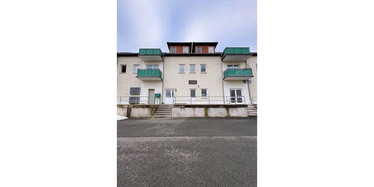 Etagenwohnung Flöha Plaue - 2 Zimmer, 87 m&sup2;, 430&euro; | Angebot:24863795