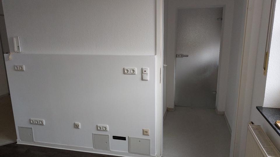 Großzügige 7-Zimmer Wohnung mit 2 Bädern & 3 PKW Stellplätzen 7 zimmer