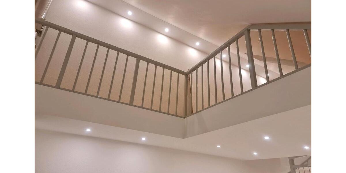 Großzügige 2,5-Zimmer-Galeriewohnung 2 zimmer