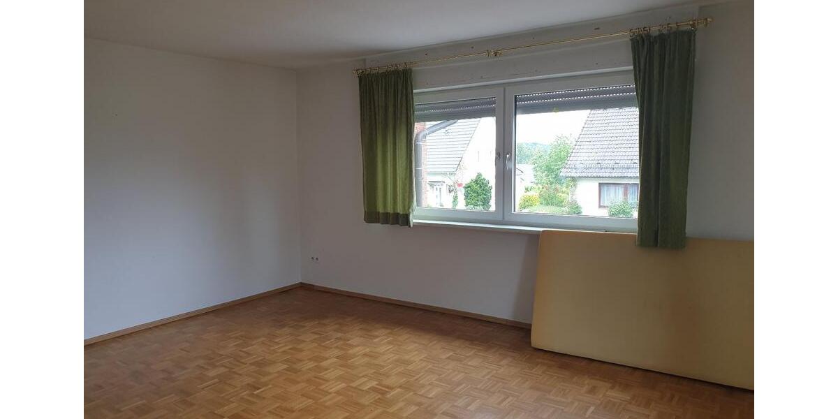 Etagenwohnung Lohmar - 3 Zimmer, 75 m&sup2;, 600&euro; | Angebot:25967628