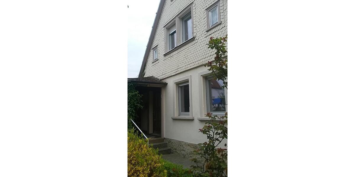 Einfamilienhaus Michelau in Oberfranken - 4.5 Zimmer, 100 m&sup2;, 800&euro; | Angebot:24722790