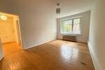 Gepflegte und gut geschnittene 3 Zimmerwohnung mit neuer Einbauküche und Duschbad in Tonndorf 3 zimmer