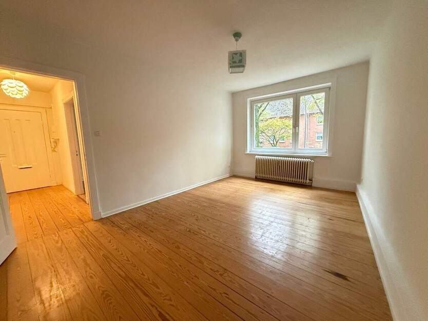 Gepflegte und gut geschnittene 3 Zimmerwohnung mit neuer Einbauküche und Duschbad in Tonndorf 3 zimmer