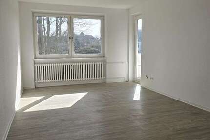 Wohnung Heiligenhafen - 4 Zimmer, 88 m&sup2;, 760&euro; | Angebot:25987584