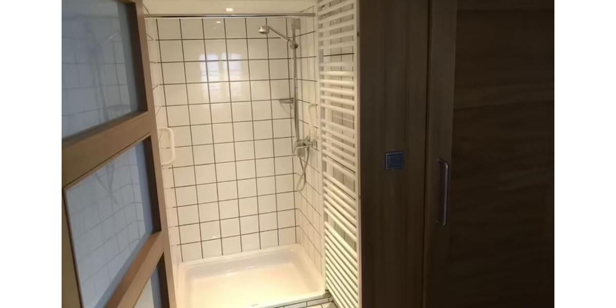 Wohnen auf Zeit Asperg - 1 Zimmer, 16 m&sup2;, 400&euro; | Angebot:25227931