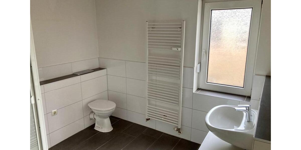 Etagenwohnung Quedlinburg Gernrode - 3 Zimmer, 86 m&sup2;, 450&euro; | Angebot:26662625