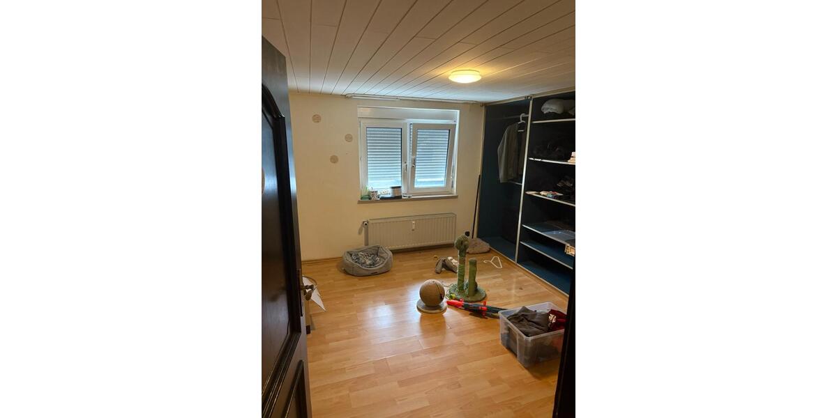 Erdgeschoßwohnung Wilnsdorf - 4 Zimmer, 96 m&sup2;, 800&euro; | Angebot:26034963