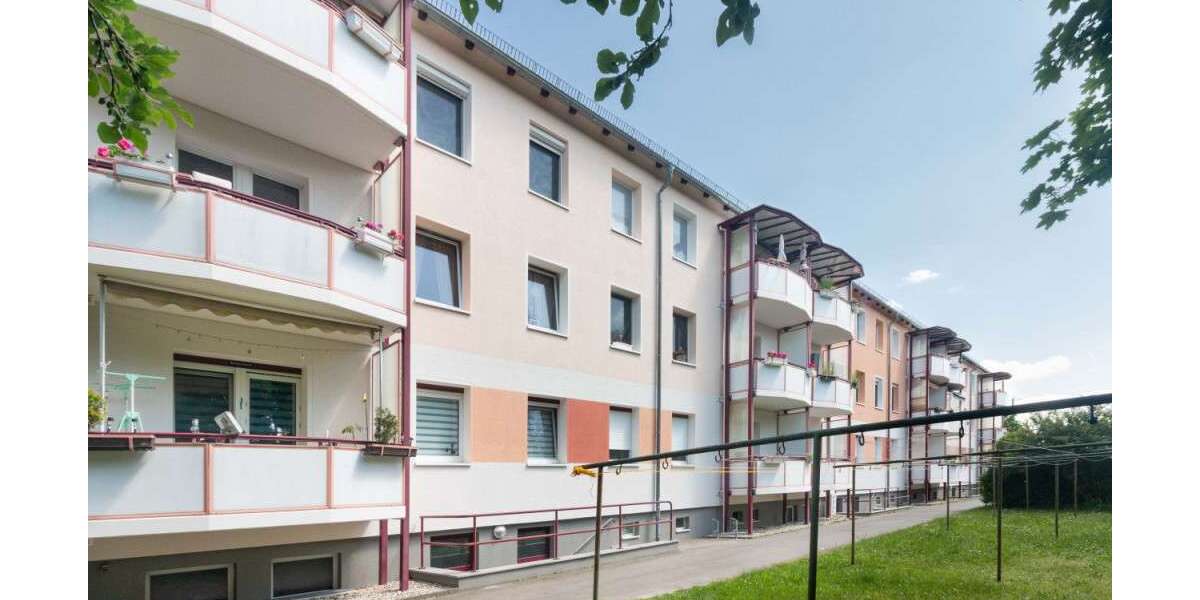 Etagenwohnung Hoyerswerda Altstadt - 4 Zimmer, 70 m&sup2;, 420&euro; | Angebot:26984424