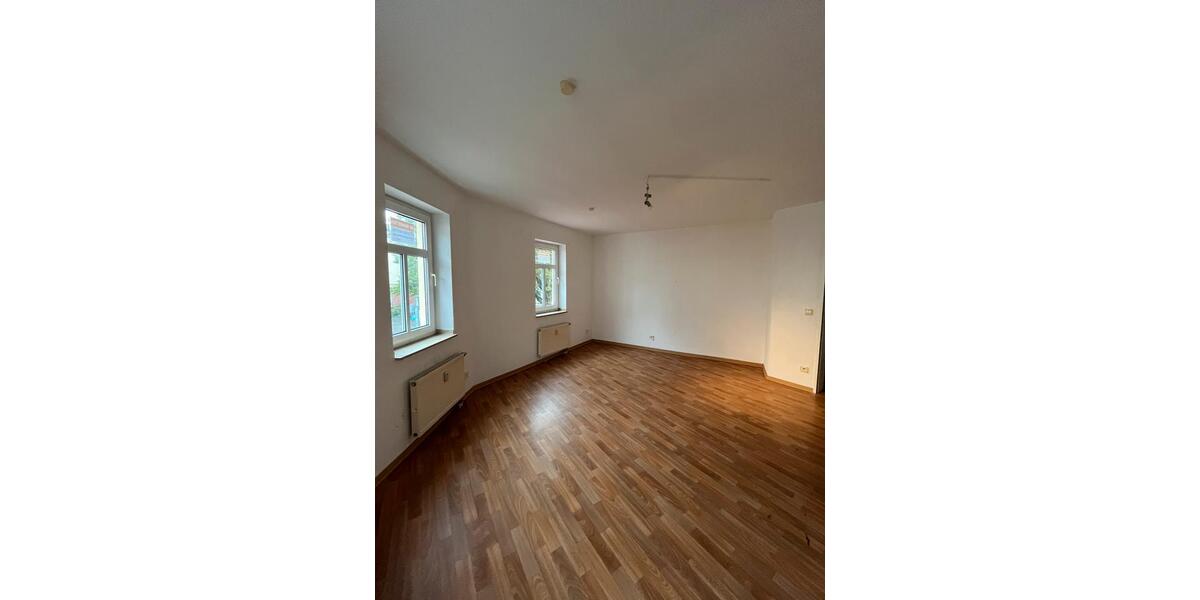 Dachgeschoßwohnung Burg - 3 Zimmer, 56 m&sup2;, 348&euro; | Angebot:25178755