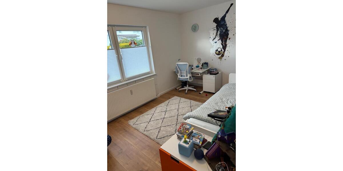 Erdgeschoßwohnung Bebra - 5 Zimmer, 120 m&sup2;, 1.000&euro; | Angebot:24837058