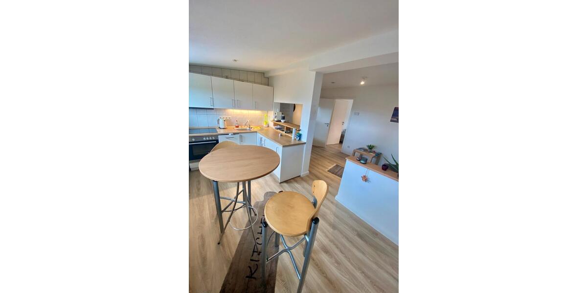 Dachgeschoßwohnung Schkeuditz - 3 Zimmer, 67 m&sup2;, 630&euro; | Angebot:26610629