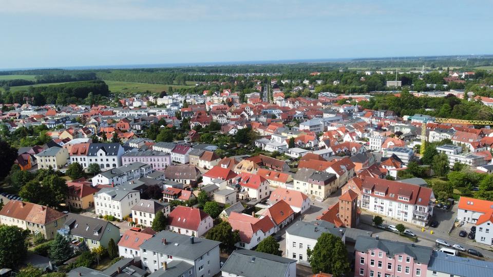 Erdgeschoßwohnung Bad Doberan - 2 Zimmer, 54 m&sup2;, 864&euro; | Angebot:25978954