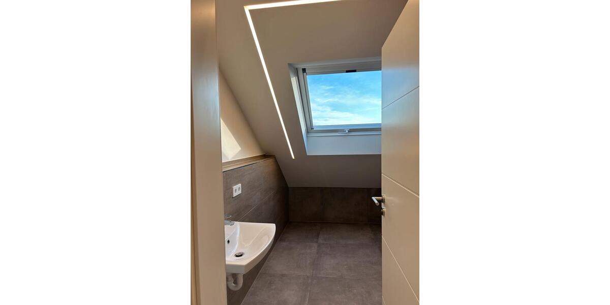 Dachgeschoßwohnung Leinfelden-Echterdingen Echterdingen - 3 Zimmer, 57 m&sup2;, 1.100&euro; | Angebot:26049600