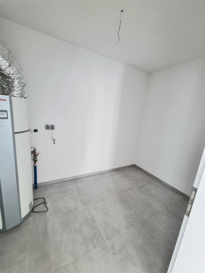 barrierefreie 3ZKB im EG ab 01.11.25 zur Miete frei, Miete warm 1.350€