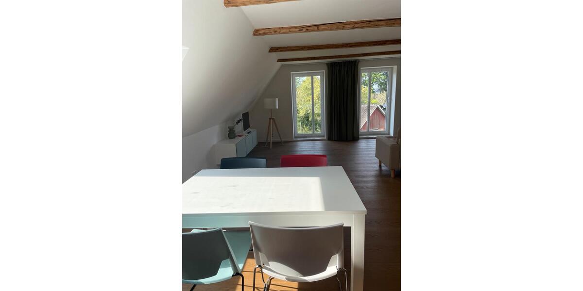 Dachgeschoßwohnung Kiel Blücherplatz - 3 Zimmer, 85 m&sup2;, 1.200&euro; | Angebot:24440656