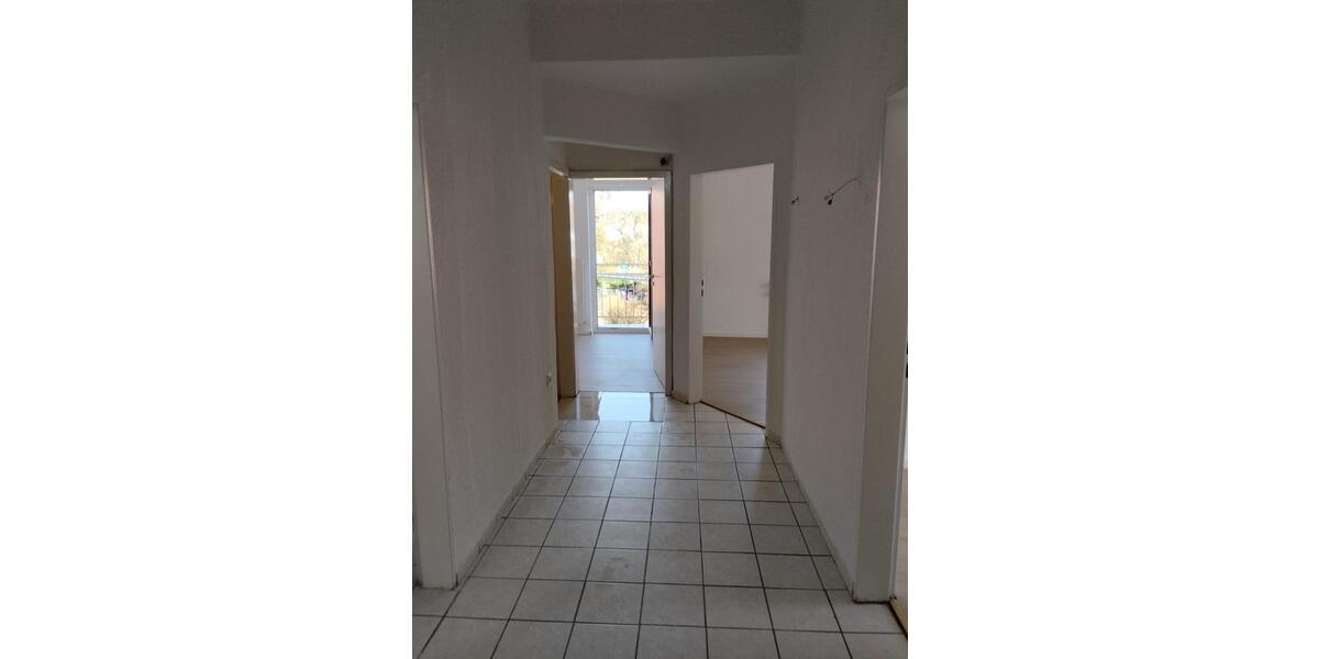 Etagenwohnung Holzminden - 4 Zimmer, 90 m&sup2;, 700&euro; | Angebot:26035975