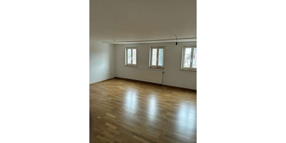 Wohnung zum Mieten in Bad Wimpfen 980 € 96 m² - Etagenwohnung Bad Wimpfen | Angebot:25126392