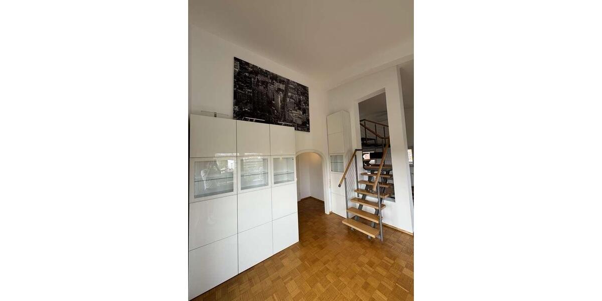 Einfamilienhaus Stuttgart Bad Cannstatt - 1 Zimmer, 86 m&sup2;, 1.550&euro; | Angebot:26614157