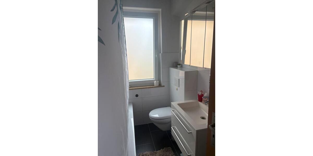 Erdgeschoßwohnung Bielefeld Heepen - 3 Zimmer, 75 m&sup2;, 680&euro; | Angebot:26044678