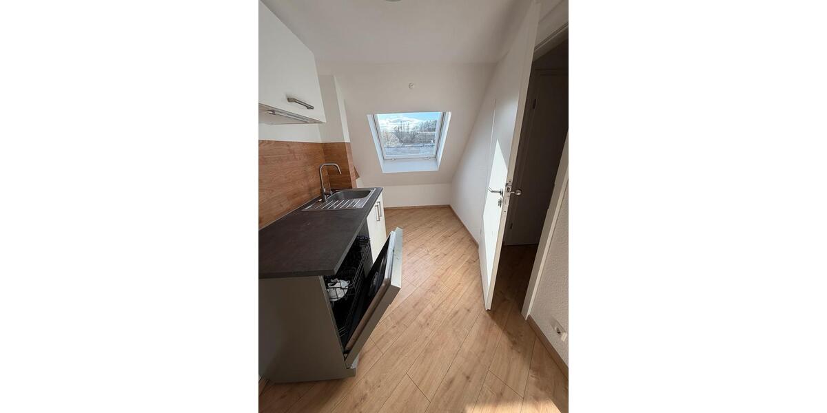 Dachgeschoßwohnung Westerburg - 3 Zimmer, 70 m&sup2;, 770&euro; | Angebot:26635148