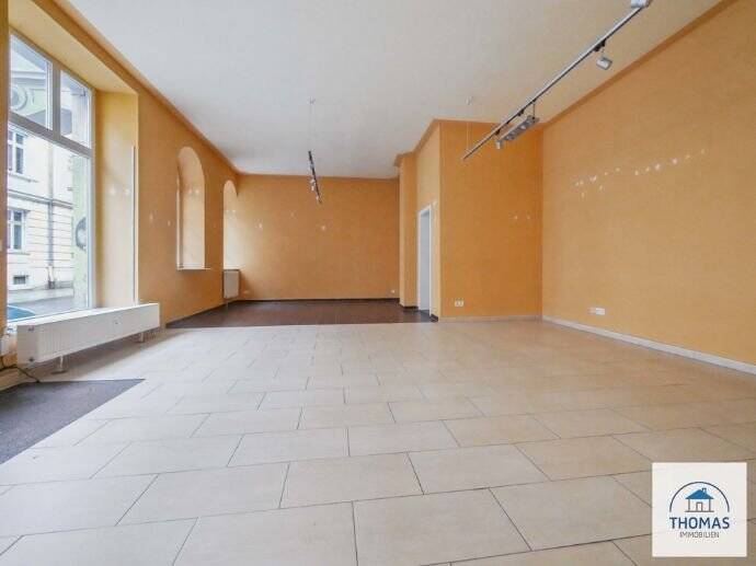 Zentral gelegene Ladenfläche zu vermieten zimmer