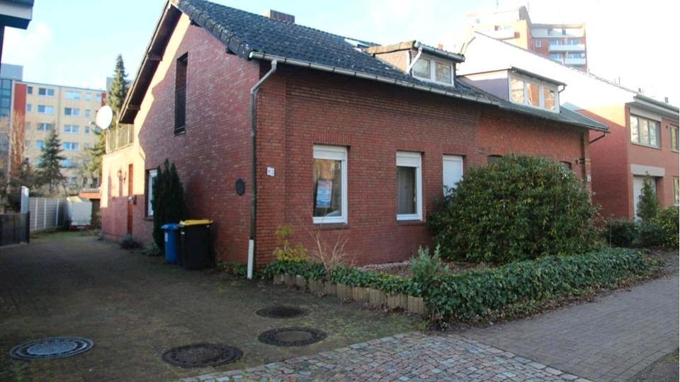 4- Zimmer EG-Wohnung mit Terrasse&Garten in Elmshorn