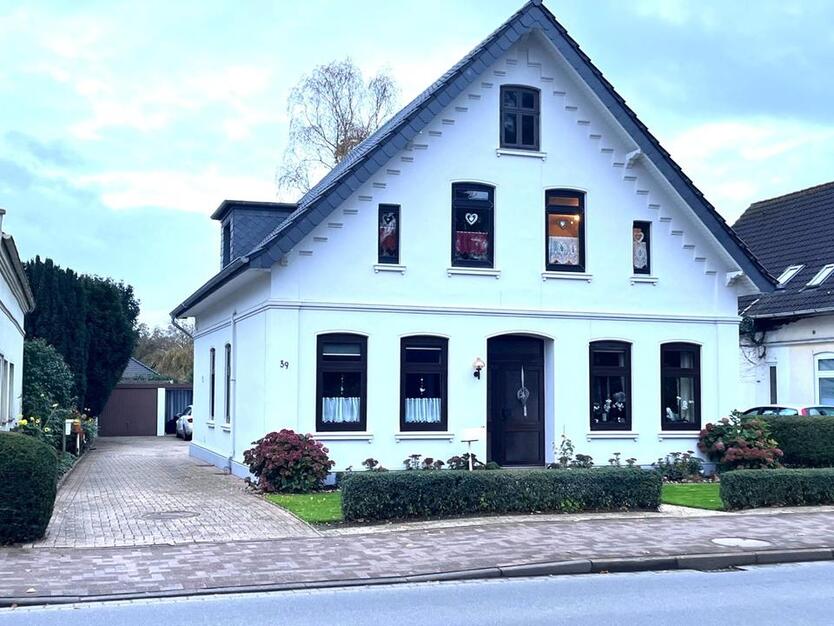 Freundliche 3,5 Zimmer OberWohnung in Stadland Rodenkirchen