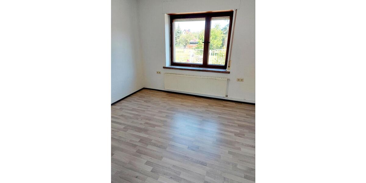 Erdgeschoßwohnung Bad Schmiedeberg - 2 Zimmer, 38 m&sup2;, 245&euro; | Angebot:26367250