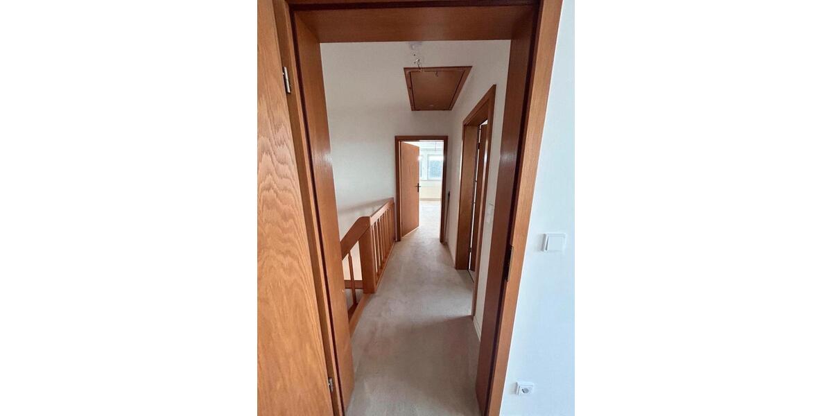 Doppelhaushälfte Hameln Kernstadt - 4 Zimmer, 130 m&sup2;, 1.599&euro; | Angebot:25027443