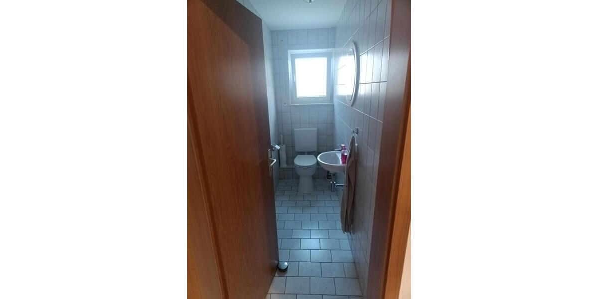 Erdgeschoßwohnung Rottenburg am Neckar - 3.5 Zimmer, 90 m&sup2;, 1.300&euro; | Angebot:25838278