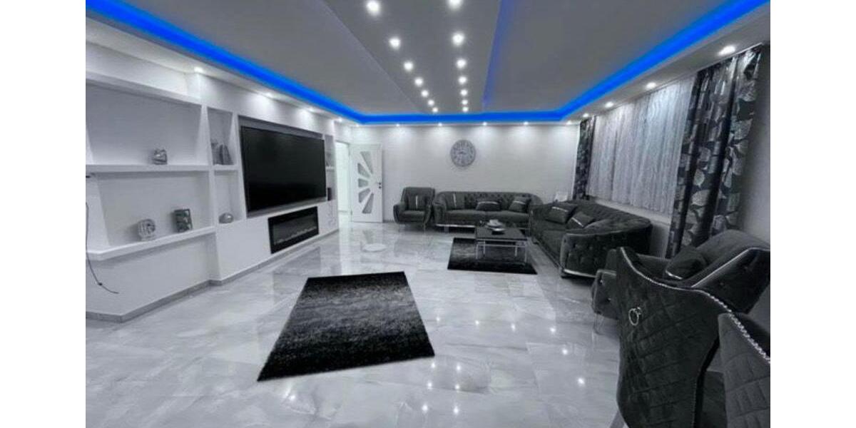 Etagenwohnung Pfullendorf - 7 Zimmer, 165 m&sup2;, 440&euro; | Angebot:25926120