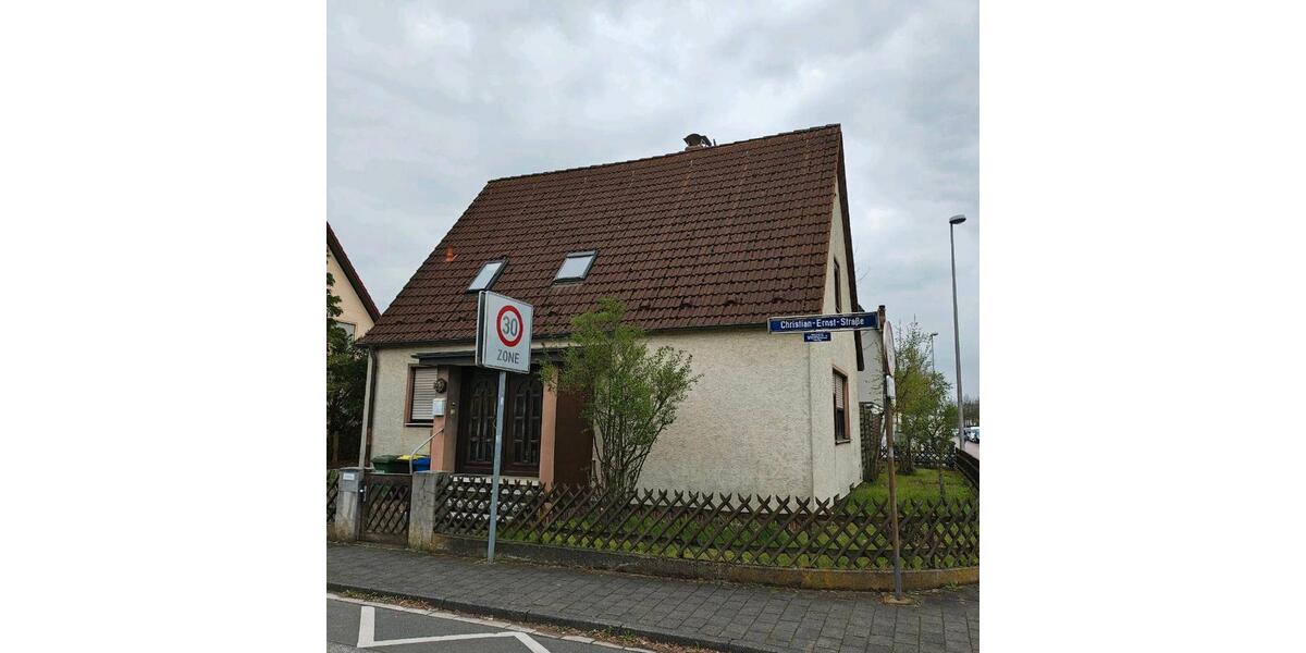Wohnen auf Zeit Erlangen Am Anger - 1 Zimmer, 14 m&sup2;, 450&euro; | Angebot:26236188