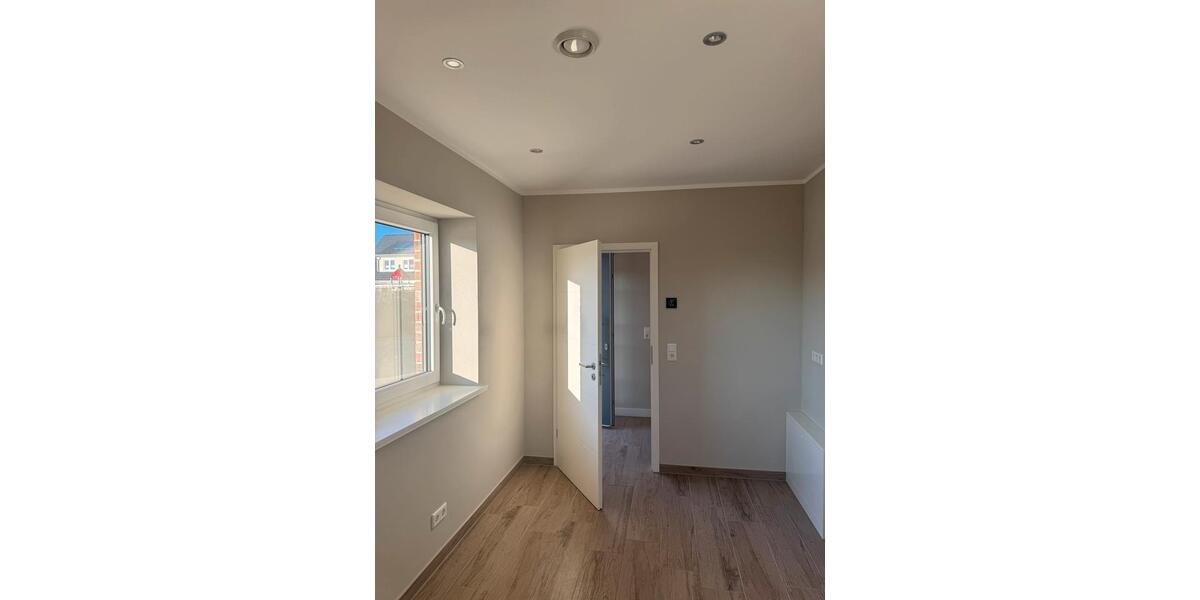 Doppelhaushälfte Langenhorn - 4 Zimmer, 94 m&sup2;, 1.040&euro; | Angebot:26287913