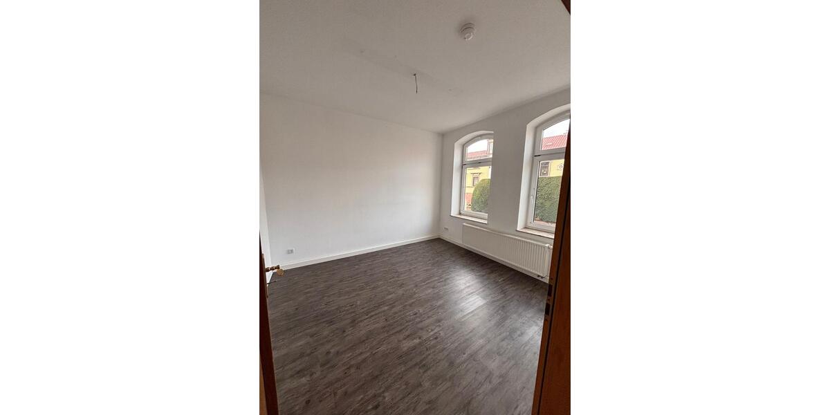 Erdgeschoßwohnung Bad Frankenhausen/Kyffhäuser Kyffhäuser - 3 Zimmer, 90 m&sup2;, 650&euro; | Angebot:23619081