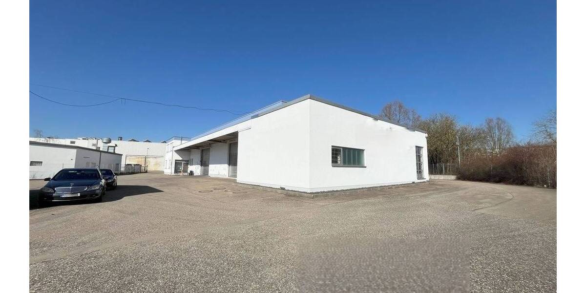 Nutzfläche ca. 1.145 m² und Freifläche ca. 2.300 m² zimmer